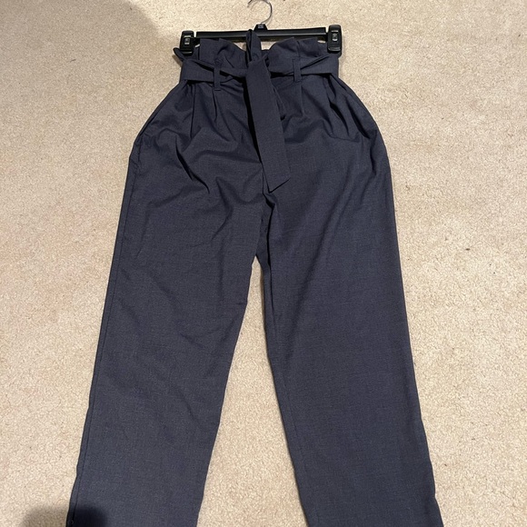 Dress pants - Picture 2 of 3